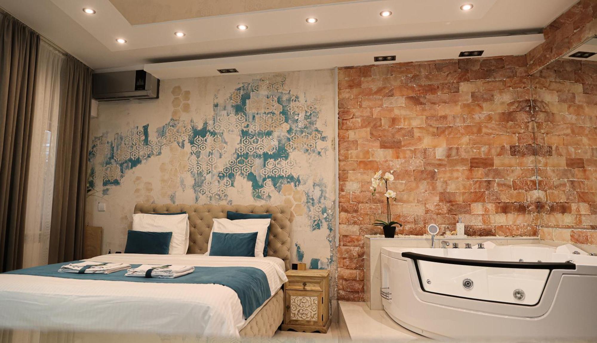 Design Apartment Premium Spa Lux 4 Star "Dubai" Completely Private Wellness & Spa Free Included Sauna & Jacuzzi & Salt Wall & Fire Place & 3D Ceilings & Business Wifi & Netflix & Keyless Code Entry & Full Smart App & Secure 2 Parking Place Ćuprija Eksteriør bilde